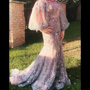 Used like a new fully beaded costume made size small